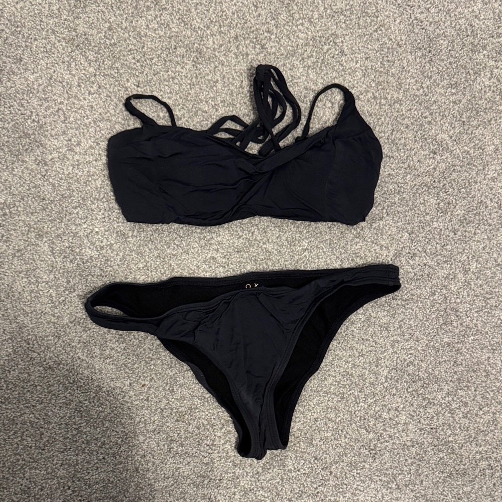 Roxy Black Women's Bikini Set